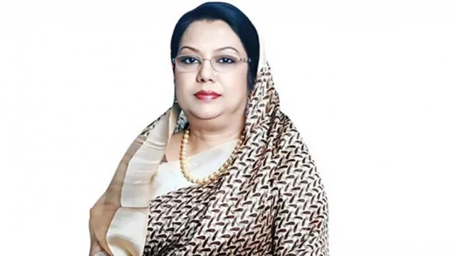 কক্সবাজারকে আন্তর্জাতিক পর্যটন হাব হিসেবে গড়ে তুলতে চাই : বিমানমন্ত্রী