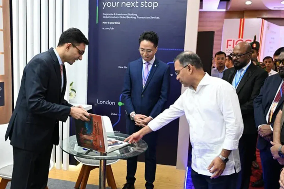 ইনভেস্টরস এক্সপো পরিদর্শন করলেন প্রধানমন্ত্রী