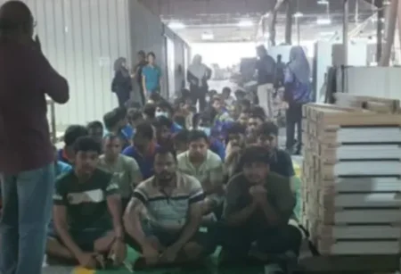 মালয়েশিয়ায় অভিযানে ১৫৫ বাংলাদেশি আটক
